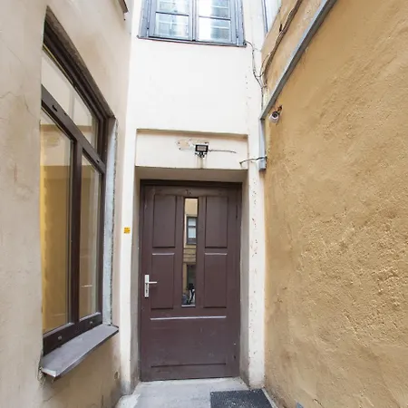 شقة Cosy On Wagner Street, Old Town *